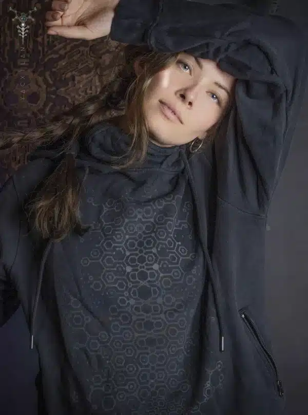 HOODIES-WOMEN-IKARO