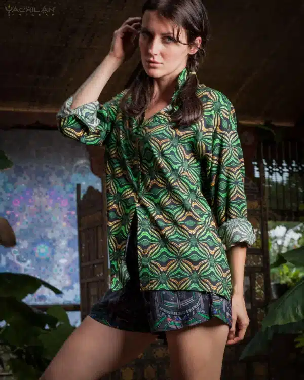 Long Sleeve Backsplit Shirt Woman / Viscose - VEGREEN