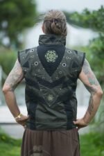 Triangol Vest